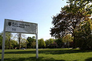 affiche ESMR - école secondaire Mont-Royal